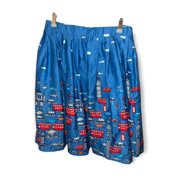 Dr Who inspired material women's skirt sz M EUC - Picture 2 of 3